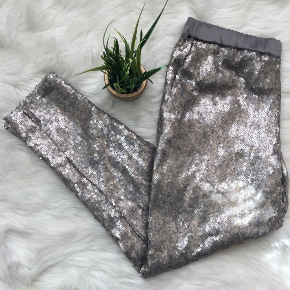 Chelsea28 silver sequin pants